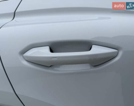 Белый Ауди Q4 e-tron, объемом двигателя 0 л и пробегом 150 тыс. км за 24200 $, фото 36 на Automoto.ua