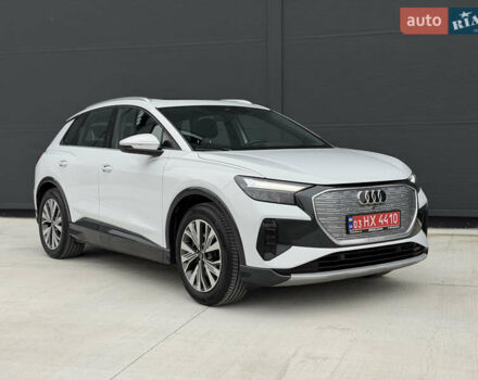Белый Ауди Q4 e-tron, объемом двигателя 0 л и пробегом 150 тыс. км за 24200 $, фото 14 на Automoto.ua