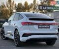 Белый Ауди Q4 e-tron, объемом двигателя 0 л и пробегом 60 тыс. км за 39900 $, фото 30 на Automoto.ua