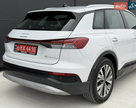 Белый Ауди Q4 e-tron, объемом двигателя 0 л и пробегом 150 тыс. км за 24200 $, фото 33 на Automoto.ua