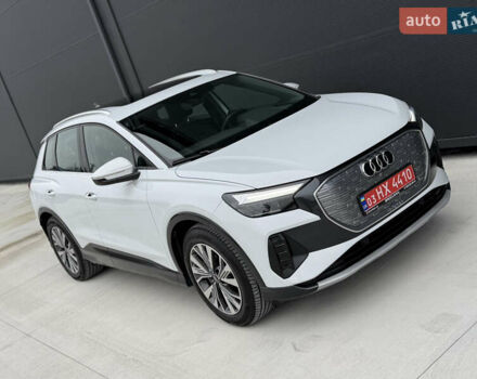 Белый Ауди Q4 e-tron, объемом двигателя 0 л и пробегом 150 тыс. км за 24200 $, фото 28 на Automoto.ua