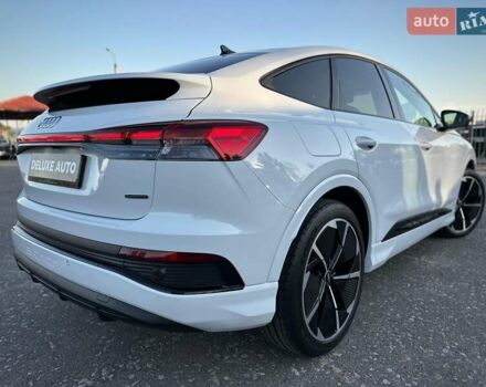 Белый Ауди Q4 e-tron, объемом двигателя 0 л и пробегом 60 тыс. км за 39900 $, фото 27 на Automoto.ua