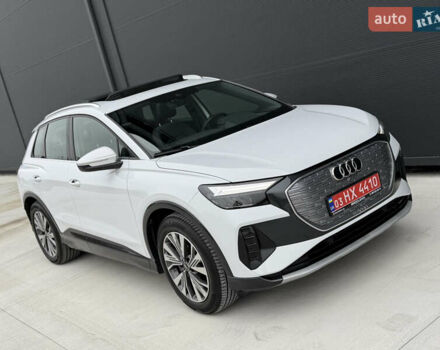 Белый Ауди Q4 e-tron, объемом двигателя 0 л и пробегом 150 тыс. км за 24200 $, фото 51 на Automoto.ua