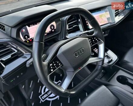 Белый Ауди Q4 e-tron, объемом двигателя 0 л и пробегом 60 тыс. км за 39900 $, фото 81 на Automoto.ua