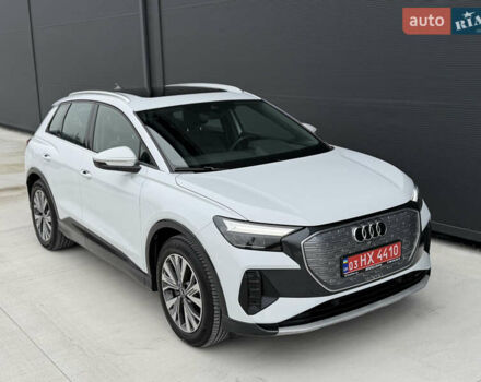 Белый Ауди Q4 e-tron, объемом двигателя 0 л и пробегом 150 тыс. км за 24200 $, фото 29 на Automoto.ua