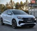 Белый Ауди Q4 e-tron, объемом двигателя 0 л и пробегом 60 тыс. км за 39900 $, фото 7 на Automoto.ua