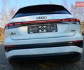 Белый Ауди Q4 e-tron, объемом двигателя 0 л и пробегом 37 тыс. км за 26850 $, фото 27 на Automoto.ua