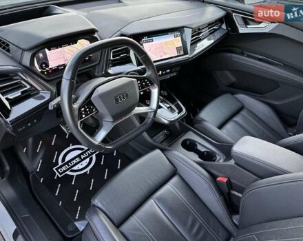 Белый Ауди Q4 e-tron, объемом двигателя 0 л и пробегом 60 тыс. км за 39900 $, фото 38 на Automoto.ua