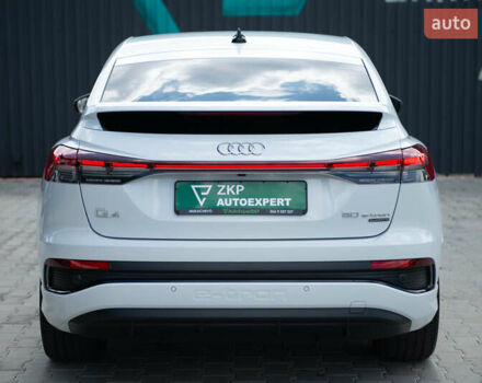 Ауди Q4 e-tron 2022 в Мукачеве на Automoto.ua Белый Ауди Q4 e-tron, объемом двигателя 0 л и пробегом 83 тыс. км за 34500 $, фото 11 на Automoto.ua
