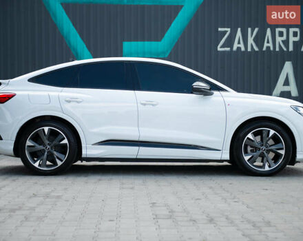 Ауди Q4 e-tron 2022 в Мукачеве на Automoto.ua Белый Ауди Q4 e-tron, объемом двигателя 0 л и пробегом 83 тыс. км за 34500 $, фото 15 на Automoto.ua