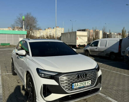 Білий Ауді Q4 e-tron, об'ємом двигуна 0 л та пробігом 44 тис. км за 29900 $, фото 18 на Automoto.ua