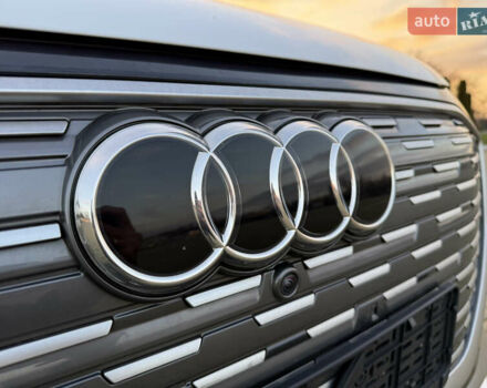 Белый Ауди Q4 e-tron, объемом двигателя 0 л и пробегом 65 тыс. км за 28500 $, фото 11 на Automoto.ua