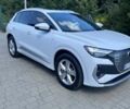 Белый Ауди Q4 e-tron, объемом двигателя 0 л и пробегом 19 тыс. км за 28500 $, фото 17 на Automoto.ua