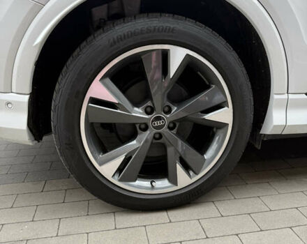 Білий Ауді Q4 e-tron, об'ємом двигуна 0 л та пробігом 35 тис. км за 33500 $, фото 12 на Automoto.ua