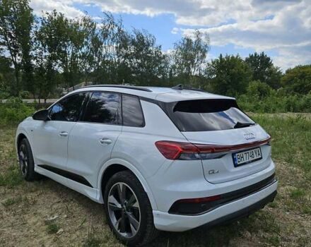 Белый Ауди Q4 e-tron, объемом двигателя 0 л и пробегом 12 тыс. км за 34000 $, фото 2 на Automoto.ua