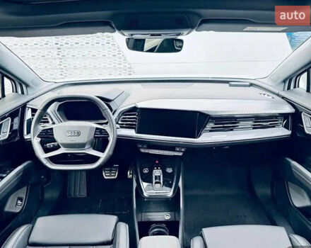 Ауди Q4 e-tron 2023 в Киеве на Automoto.ua Белый Ауди Q4 e-tron, объемом двигателя 0 л и пробегом 6 тыс. км за 27000 $, фото 7 на Automoto.ua
