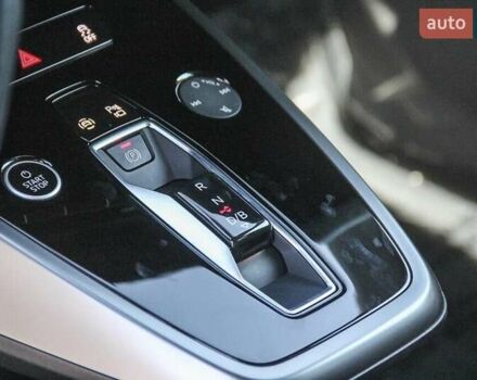 Белый Ауди Q4 e-tron, объемом двигателя 0 л и пробегом 29 тыс. км за 17700 $, фото 11 на Automoto.ua