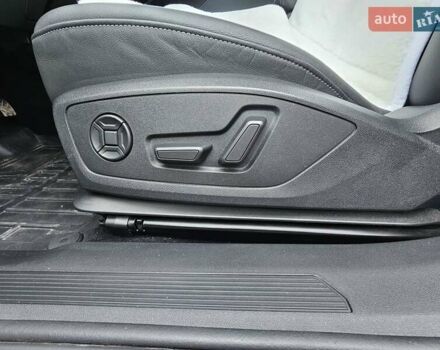 Ауди Q4 e-tron 2023 в Харькове на Automoto.ua Белый Ауди Q4 e-tron, объемом двигателя 0 л и пробегом 8 тыс. км за 29500 $, фото 25 на Automoto.ua