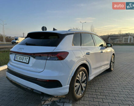 Белый Ауди Q4 e-tron, объемом двигателя 0 л и пробегом 43 тыс. км за 26950 $, фото 6 на Automoto.ua