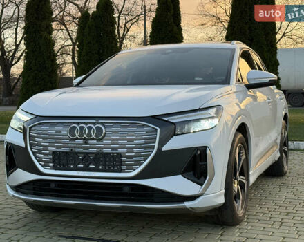 Белый Ауди Q4 e-tron, объемом двигателя 0 л и пробегом 65 тыс. км за 28500 $, фото 9 на Automoto.ua