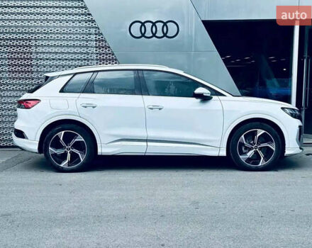 Ауди Q4 e-tron 2023 в Киеве на Automoto.ua Белый Ауди Q4 e-tron, объемом двигателя 0 л и пробегом 6 тыс. км за 27000 $, фото 2 на Automoto.ua