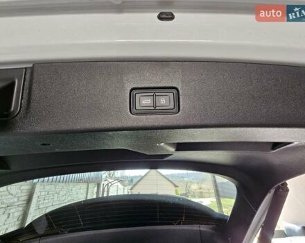 Ауди Q4 e-tron 2023 в Харькове на Automoto.ua Белый Ауди Q4 e-tron, объемом двигателя 0 л и пробегом 8 тыс. км за 29500 $, фото 19 на Automoto.ua