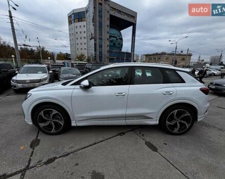 Ауди Q4 e-tron 2023 в Харькове на Automoto.ua Белый Ауди Q4 e-tron, объемом двигателя 0 л и пробегом 9 тыс. км за 31990 $, фото 6 на Automoto.ua