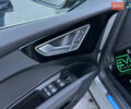 Белый Ауди Q4 e-tron, объемом двигателя 0 л и пробегом 1 тыс. км за 28500 $, фото 41 на Automoto.ua