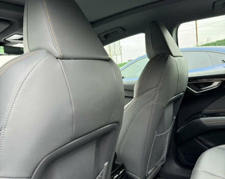 Білий Ауді Q4 e-tron, об'ємом двигуна 0 л та пробігом 25 тис. км за 28000 $, фото 34 на Automoto.ua