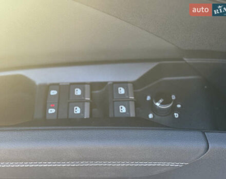 Белый Ауди Q4 e-tron, объемом двигателя 0 л и пробегом 45 тыс. км за 29999 $, фото 12 на Automoto.ua