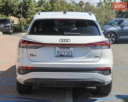 Белый Ауди Q4 e-tron, объемом двигателя 0 л и пробегом 29 тыс. км за 17700 $, фото 3 на Automoto.ua