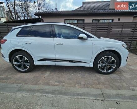 Ауди Q4 e-tron 2023 в Харькове на Automoto.ua Белый Ауди Q4 e-tron, объемом двигателя 0 л и пробегом 8 тыс. км за 29500 $, фото 4 на Automoto.ua