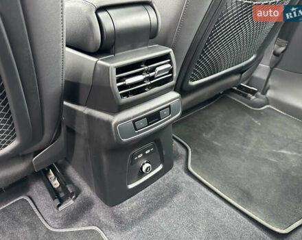 Білий Ауді Q4 e-tron, об'ємом двигуна 0 л та пробігом 8 тис. км за 35600 $, фото 19 на Automoto.ua