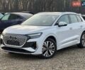 Белый Ауди Q4 e-tron, объемом двигателя 0 л и пробегом 18 тыс. км за 27500 $, фото 2 на Automoto.ua
