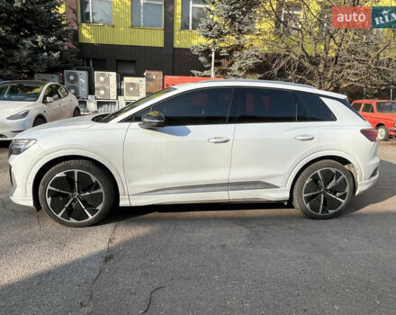 Білий Ауді Q4 e-tron, об'ємом двигуна 0 л та пробігом 9 тис. км за 36000 $, фото 3 на Automoto.ua