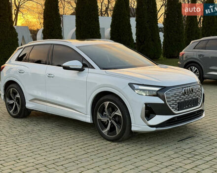 Белый Ауди Q4 e-tron, объемом двигателя 0 л и пробегом 65 тыс. км за 28500 $, фото 7 на Automoto.ua
