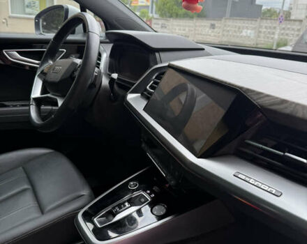 Білий Ауді Q4 e-tron, об'ємом двигуна 0 л та пробігом 35 тис. км за 33500 $, фото 17 на Automoto.ua