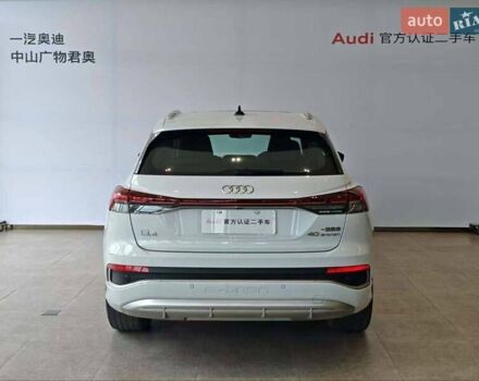 Белый Ауди Q4 e-tron, объемом двигателя 0 л и пробегом 8 тыс. км за 26900 $, фото 5 на Automoto.ua