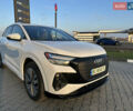 Белый Ауди Q4 e-tron, объемом двигателя 0 л и пробегом 43 тыс. км за 26950 $, фото 3 на Automoto.ua