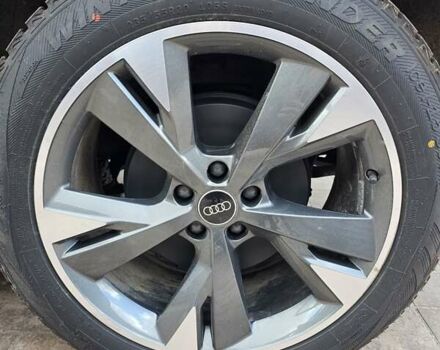 Ауди Q4 e-tron 2023 в Харькове на Automoto.ua Белый Ауди Q4 e-tron, объемом двигателя 0 л и пробегом 8 тыс. км за 29500 $, фото 34 на Automoto.ua