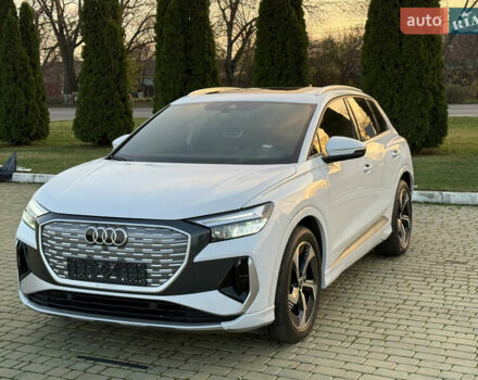 Белый Ауди Q4 e-tron, объемом двигателя 0 л и пробегом 65 тыс. км за 28500 $, фото 1 на Automoto.ua