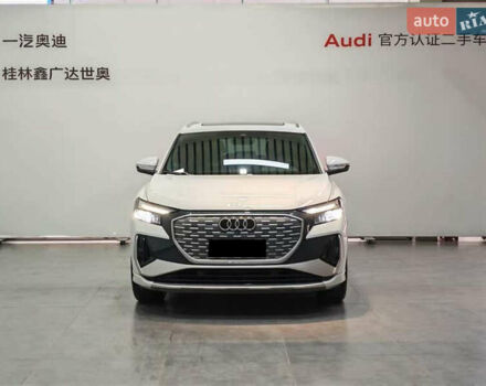 Білий Ауді Q4 e-tron, об'ємом двигуна 0 л та пробігом 22 тис. км за 25999 $, фото 1 на Automoto.ua