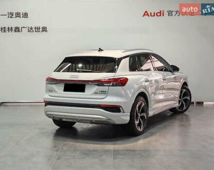 Білий Ауді Q4 e-tron, об'ємом двигуна 0 л та пробігом 22 тис. км за 25999 $, фото 5 на Automoto.ua