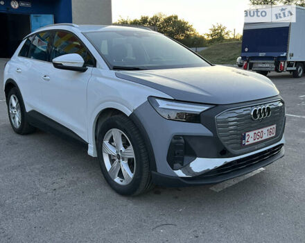 Білий Ауді Q4 e-tron, об'ємом двигуна 0 л та пробігом 3 тис. км за 26900 $, фото 2 на Automoto.ua