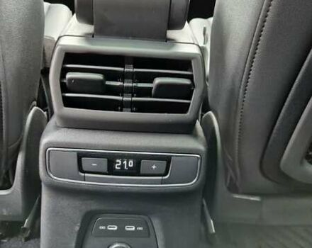 Білий Ауді Q4 e-tron, об'ємом двигуна 0 л та пробігом 4 тис. км за 33500 $, фото 17 на Automoto.ua