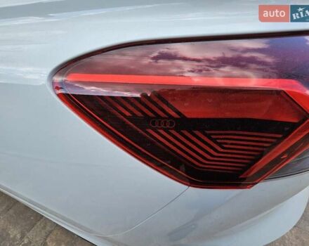 Ауди Q4 e-tron 2023 в Харькове на Automoto.ua Белый Ауди Q4 e-tron, объемом двигателя 0 л и пробегом 8 тыс. км за 29500 $, фото 31 на Automoto.ua