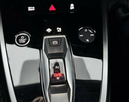 Білий Ауді Q4 e-tron, об'ємом двигуна 0 л та пробігом 16 тис. км за 31950 $, фото 40 на Automoto.ua