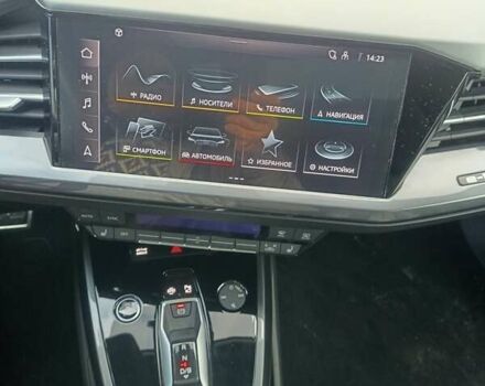 Белый Ауди Q4 e-tron, объемом двигателя 0 л и пробегом 1 тыс. км за 39999 $, фото 15 на Automoto.ua