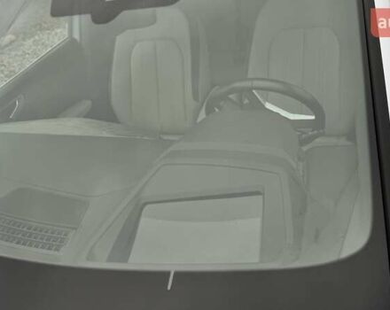 Білий Ауді Q4 e-tron, об'ємом двигуна 0 л та пробігом 16 тис. км за 31950 $, фото 16 на Automoto.ua