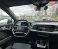 Белый Ауди Q4 e-tron, объемом двигателя 0 л и пробегом 18 тыс. км за 27500 $, фото 11 на Automoto.ua